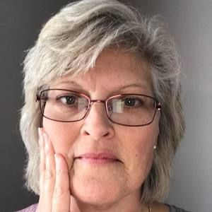 Meet your Posher, Anne